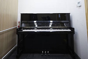 北京一土學校鋼琴