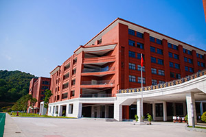 廣州市源雅學(xué)校校園環(huán)境