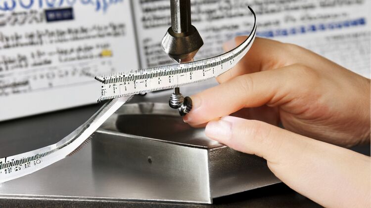 赫賢國際市學校的