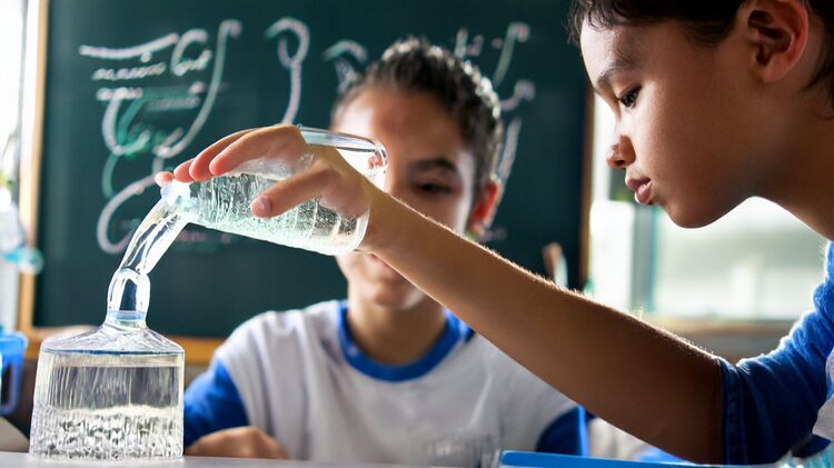 uec國際學校怎么樣