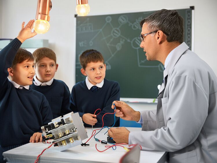 麓山國(guó)際實(shí)驗(yàn)學(xué)校